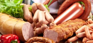 Уловки запорожских супермаркетов: как выбрать свежие колбасные изделия