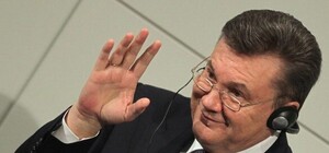 Дубль два: смотри прямую трансляцию повторного допроса Януковича