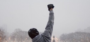 Рокки Бальбоа по-запорожски: мужчина бегал по проспекту в одних плавках