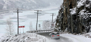 Куди краще не їхати: на трасу Мукачеве – Львів зійшла лавина