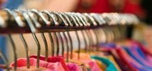 С миру по нитке: в Киеве появился банк одежды для бедных
