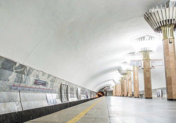 Новость - Транспорт и инфраструктура - Получи ответ: почему была закрыта станция метро "Площадь Конституции"