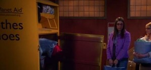 В пользу бедных: в элитном киевском ТРЦ начали собирать гуманитарку