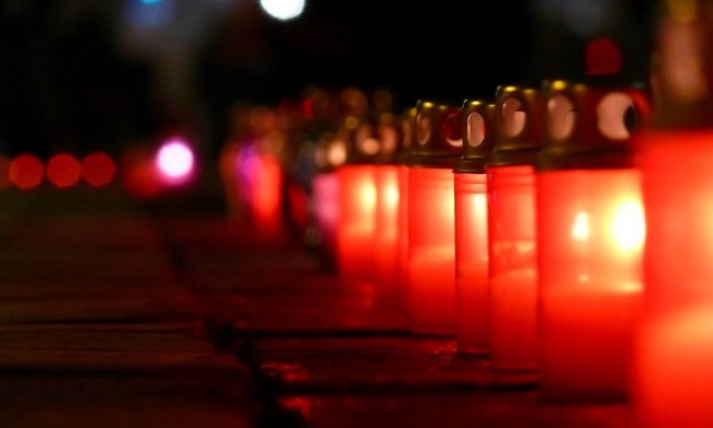 Новость - Досуг и еда - Зажгут свечи: в центре Харькова пройдет митинг-реквием