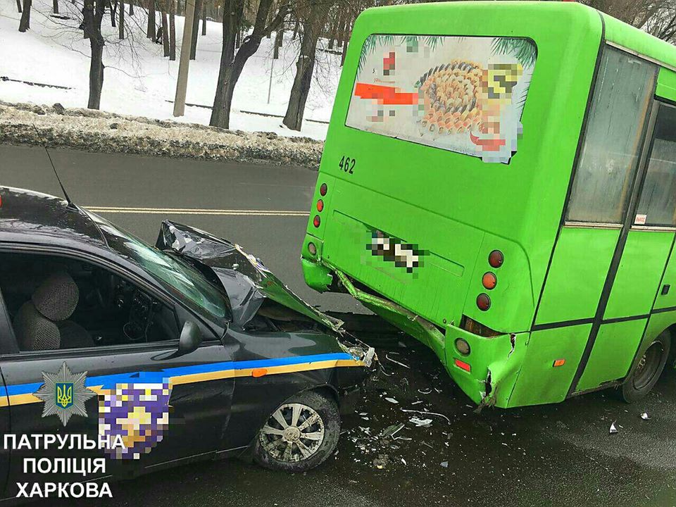 Новость - События - Субботние ДТП : маршрутка, пьяные пассажиры и раненый водитель