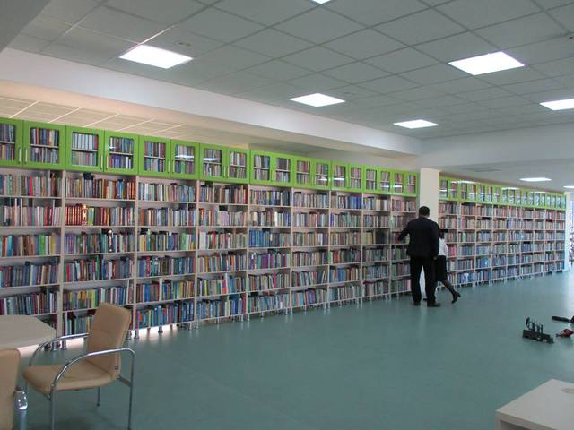 Новость - События - Порошенко в Харькове: открылась новая библиотека на 4 миллиона книг