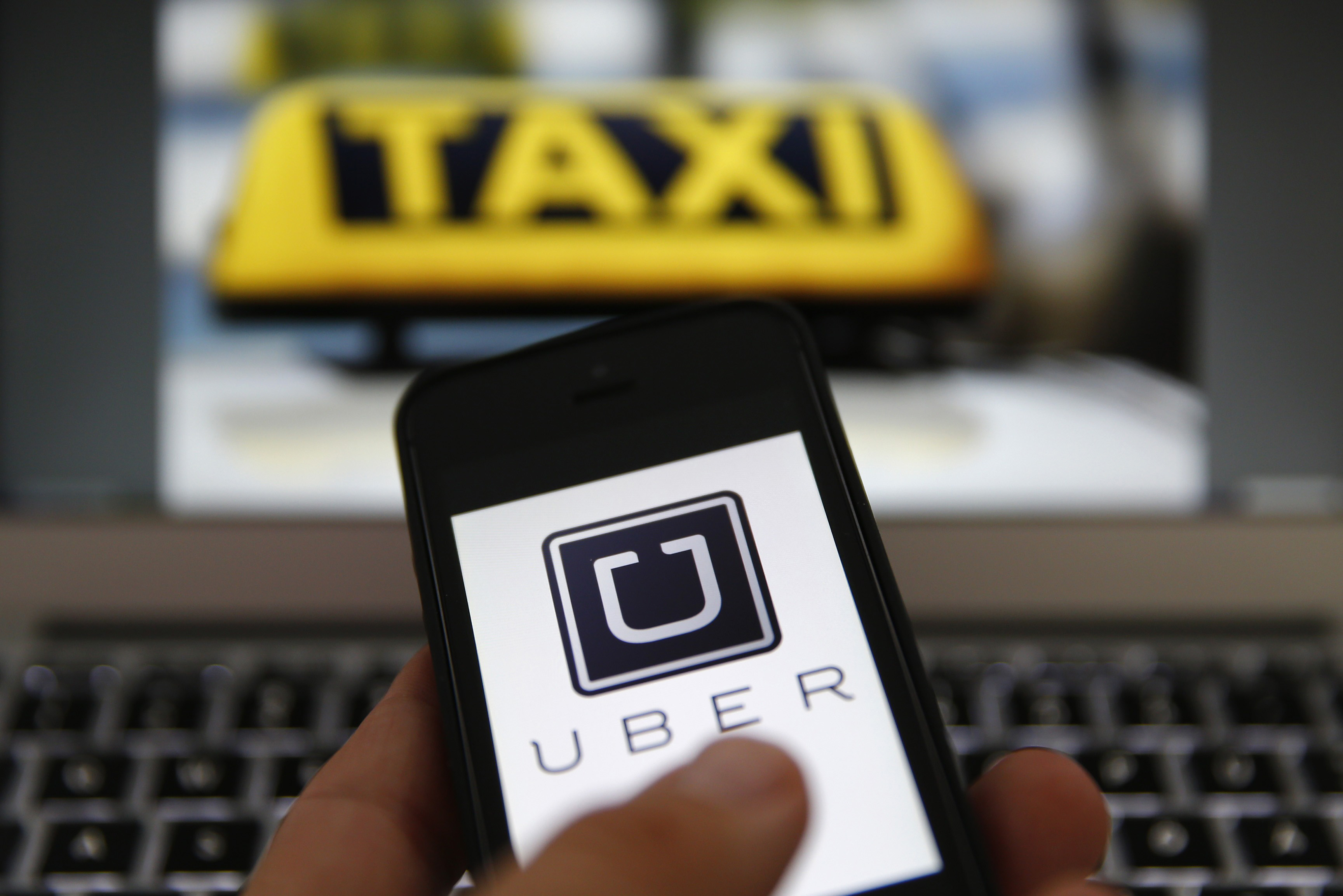 Новость - Транспорт и инфраструктура - Узнай, когда: в Харькове планируют запустить  такси Uber