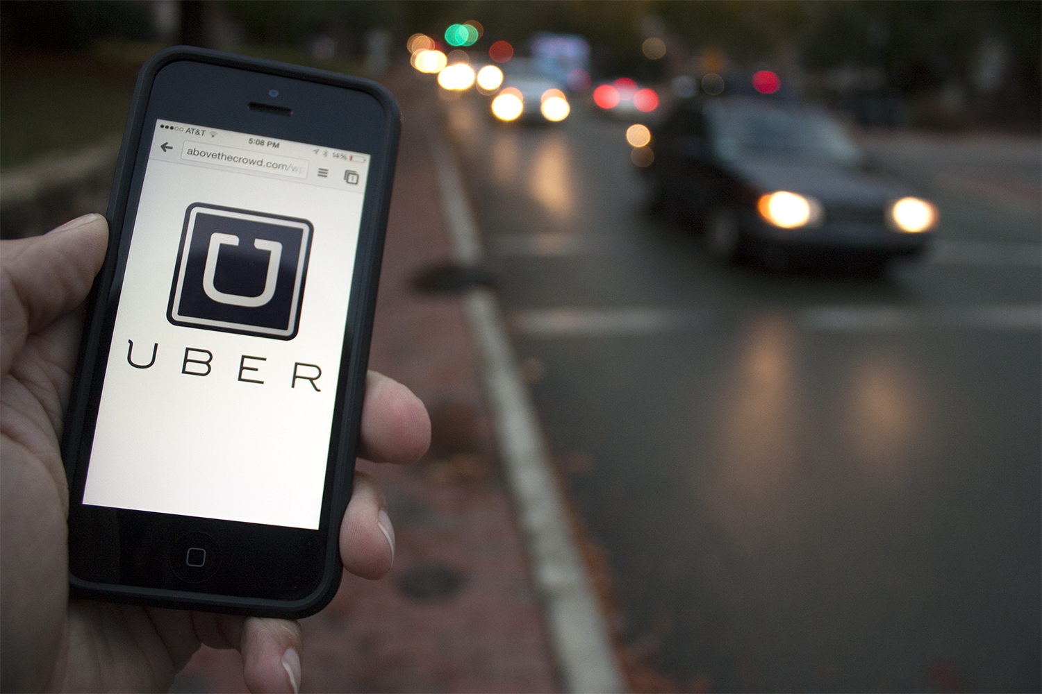 Новость - Транспорт и инфраструктура - На благо города и всех харьковчан: завтра запускается такси Uber