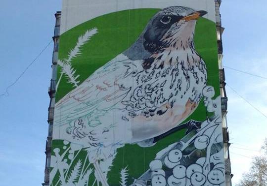 Новость - Досуг и еда - Полюбуйся: гигантская птица украсит харьковскую многоэтажку