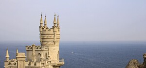 Скандал в соцсетях: запорожский волонтер призывает украинцев ехать в Крым