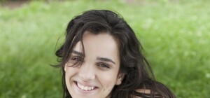 Знай наших: модель с ограниченными возможностями из Днепра снялась для Vogue Ukraine