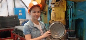 История одной кастрюли: как наш журналист работал на заводе по производству эмалированной посуды