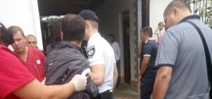 Стрельба в одесской парикмахерской: иностранец напал на полицейского из-за очереди