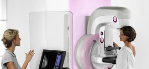 Бережіть здоров'я: львів'янок запрошують обстежитись на сучасних мамографах