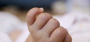 Злочин і кара: що загрожує жінці, яка викинула маля в смітник