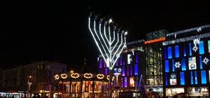 Удовлетвори любопытство: почему в центре Днепра горит свеча