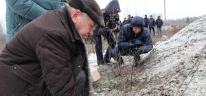 Осторожно: в Полтаве неизвестные высыпали кучу ртутных ламп