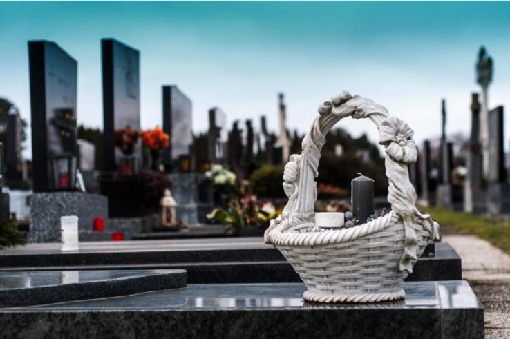 Правки в закон о похоронах в Украине. Фото: pxhere.com