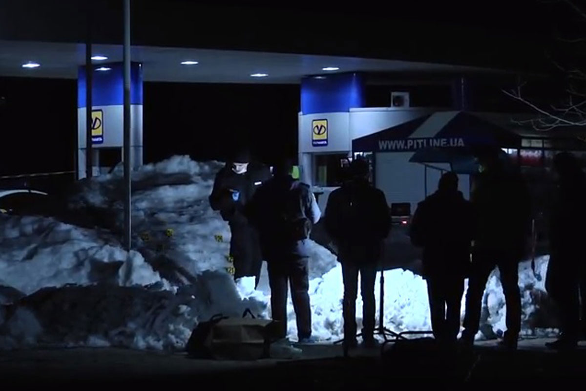 Полиция и врачи раскрыли детали ночного убийства на Новых Домах в Харькове.
