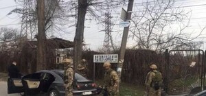 Опасная группировка: в Запорожье похитили женщину и вымогали за нее выкуп