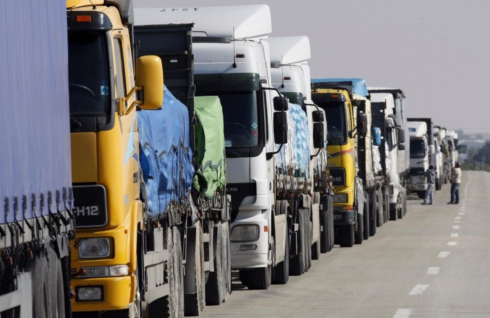 В Харьковской области ограничат движение грузовиков