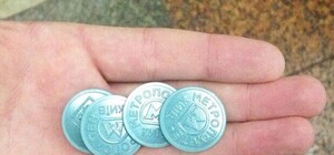 Получи ответ: зачем в метро меняют синие жетоны на зеленые