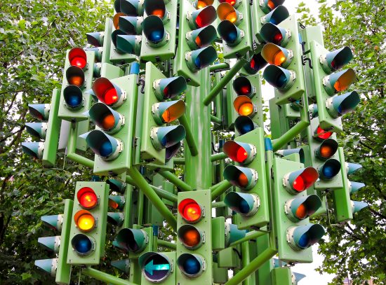 Сколько светофоров в Харькове стали "умными"