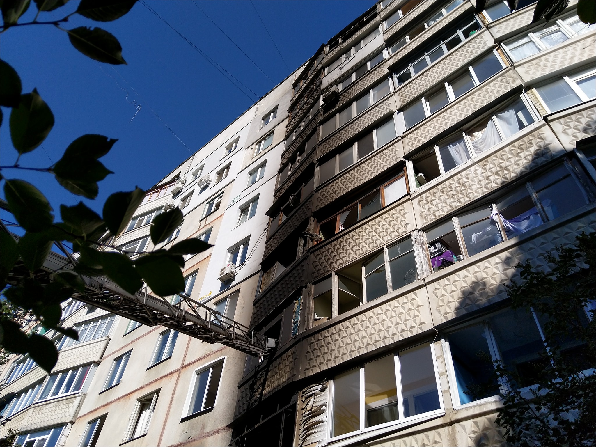 Взрыв и пожар на Новых домах 11 августа. Фото: Харьков 1654