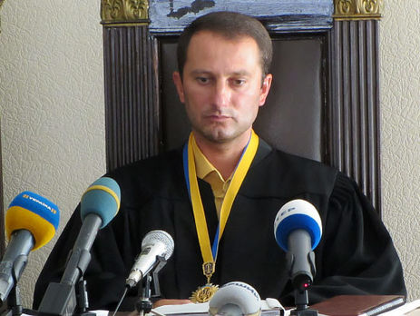 Судья Андрей Антонов закрыл дело против мэра Харькова Геннадия Кернеса.