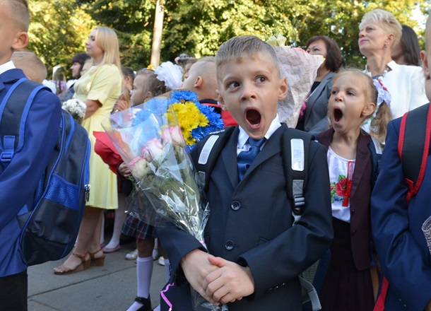 1 сентября 2018 переносится: когда будет первый звонок в школах Харькова. Фото: Корреспондент.net