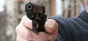 Убитая жена и арсенал оружия: полиция назвала имя харьковчанина, устроившего перестрелку в горсовете