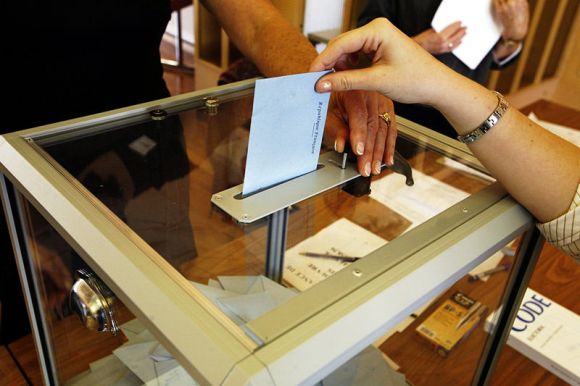 Те, у кого нет паспорта, смогут проголосовать. Фото: dengi.ua