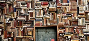 Получи ответ: когда в Симферополе перенесут книжный рынок