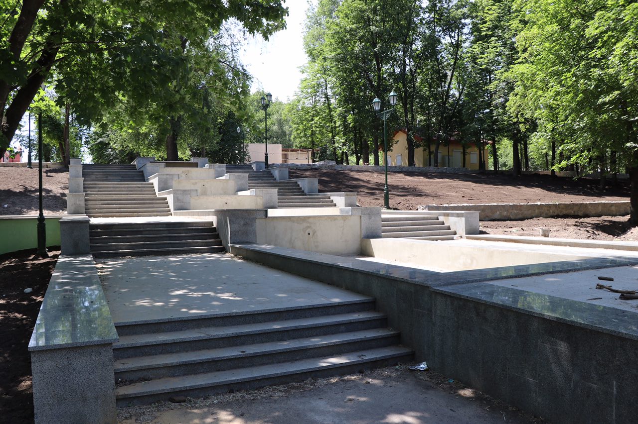 В Харькове закончили реконструкцию в парке Квитки-Основьяненко. Фото: tpgorod.ru
