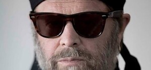 Военное положение: в Одессу не пускают российских музыкантов и актеров