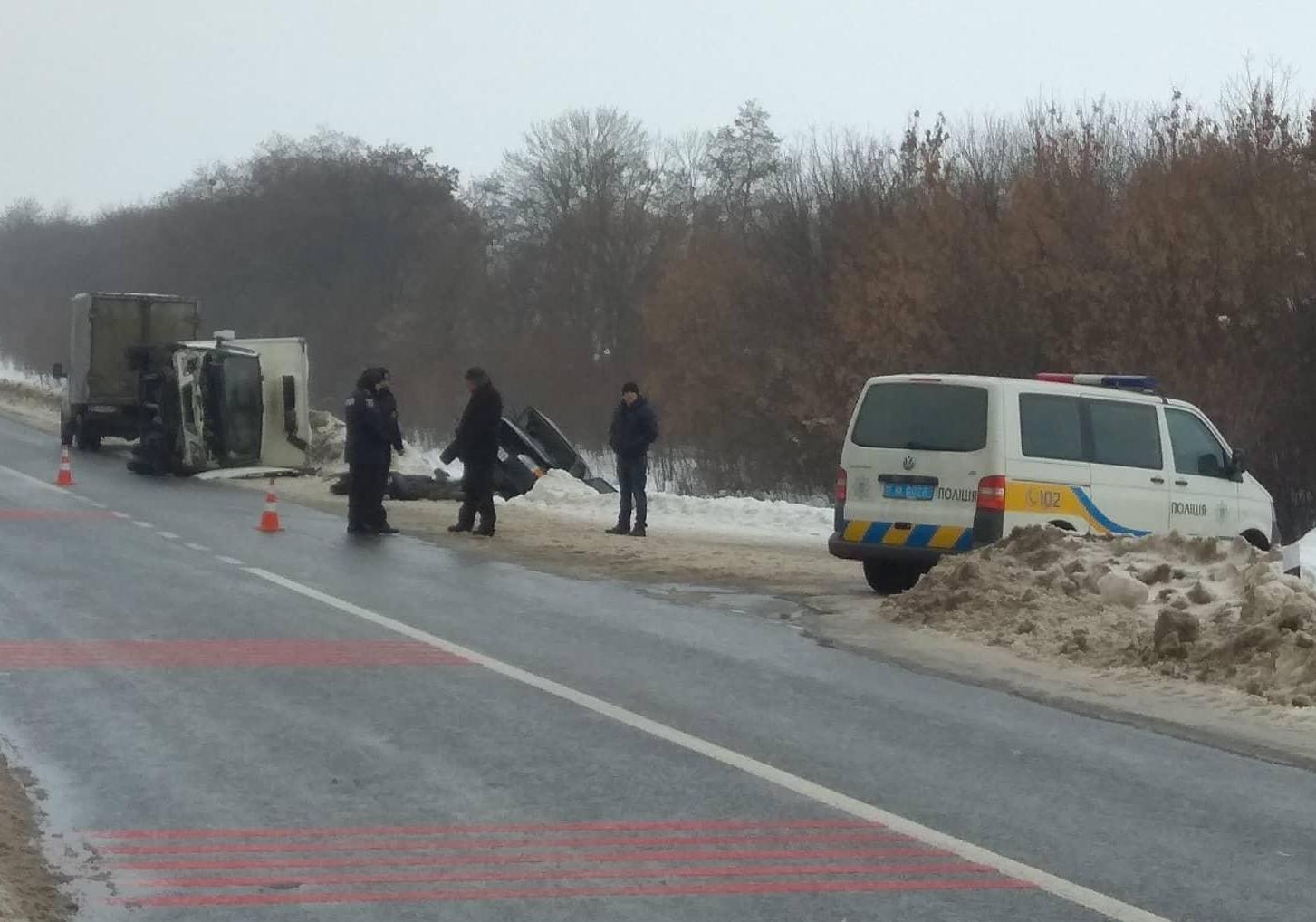 Смертельное ДТП на трассе Ахтырка-Харьков 18 января 2019. Фото: Национальная полиция