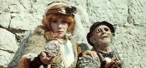 Видеофакт: харьковчанин разоблачил попрошайку, собирающую 