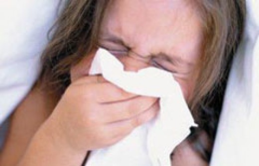 Чаще всего от сезонного гриппа страдают маленькие дети и люди пожилого возраста. Фото: fraza.ua
