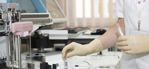 Підчепив на курорті: львів'янина госпіталізували з малярією