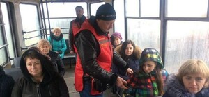 Жилетки и нагрудные камеры: у контролеров Днепра появилась новая форма