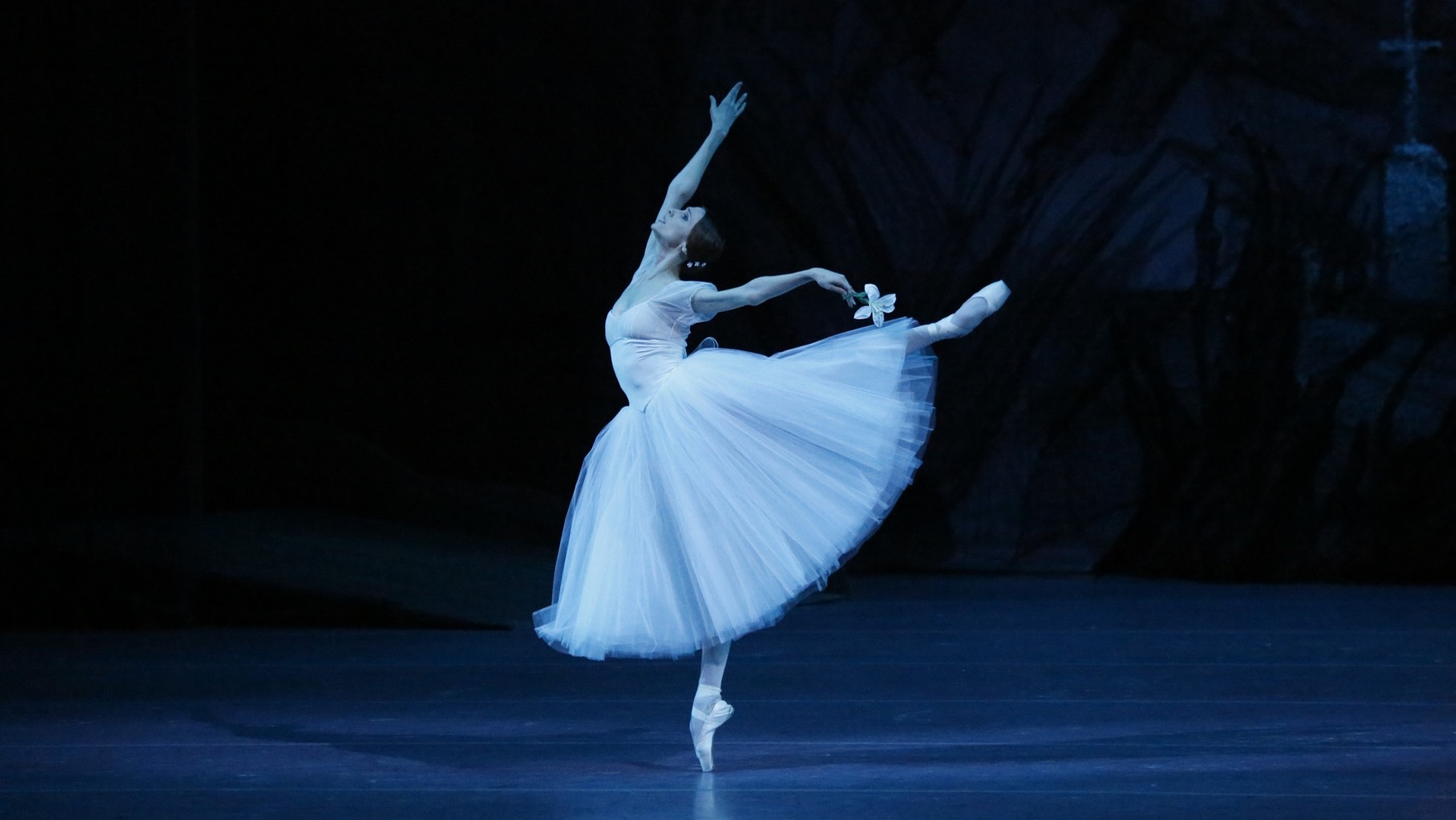 23 и 24 феврале в Харькове покажут премьеру балета "Мистерии Пандоры". Фото: kabar.kg
