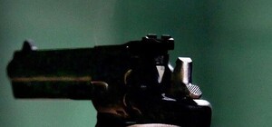 Пуля-дура: в Киеве на Лесном мужчина ранил ребенка в голову