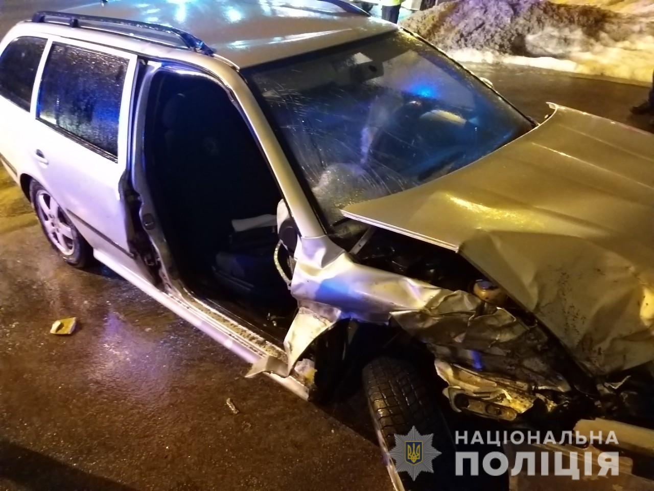 В Харькове пьяный водитель разворотил три автомобиля и пытался скрыться. Фото: ГУ НП в Харьковской области