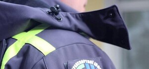 Посмотри и запомни: как выглядит спецформа инспекторов парковки в Киеве