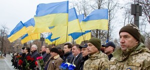 В Днепре почтили память Героев Небесной Сотни: смотри как это было (фото)