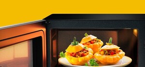 Рак не вызывает: Супрун рассказала, как правильно готовить еду в микроволновке