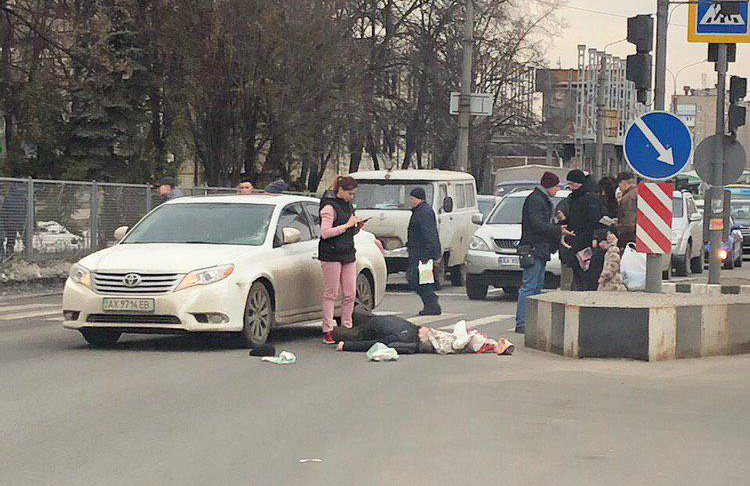 Новость - События - На "зебре": в Харькове скончался пенсионер, которого сбила  сотрудница полиции