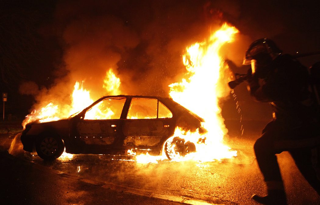 В Харькове за ночь горели шесть легковушек и микроавтобус. Фото иллюстративное: svidetel24.info