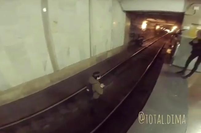 Харьковские диггеры ночью проникли в метро