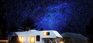 Новое место: в Крыму у моря открыли большой автокемпинг